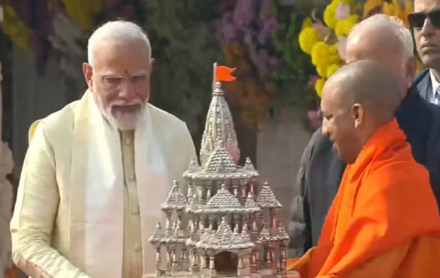 योगी बोले- 500 साल बाद रामलला विराजे, मंदिर वहीं बना, जहां संकल्प