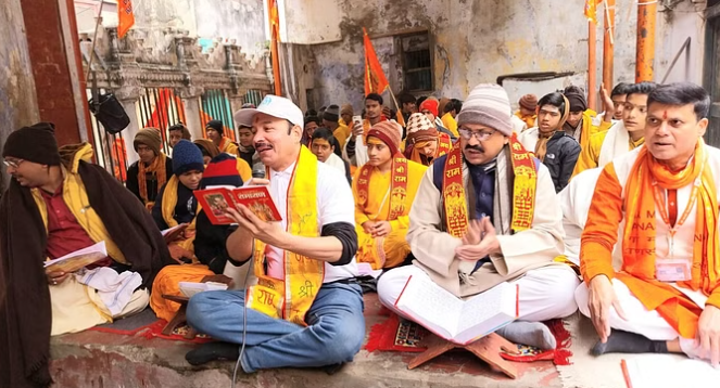 राम भक्ति में रंगी काशी: नमामि गंगे ने वेदपाठी बटुकों संग किया सुंदरकांड पाठ, लगे श्रीराम के जयकारे