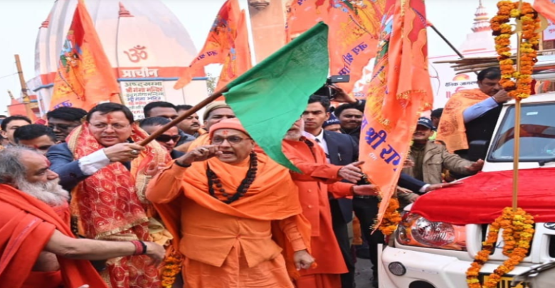 पुष्कर सिंह धामी ने संतों को नदी जल के कलशों के साथ अयोध्या के लिए किया रवाना