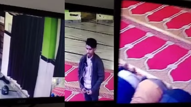 नमाज पढ़ने के दौरान युवक की शर्मनाक हरकत