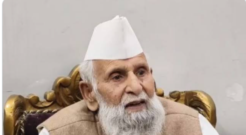 संभल से सपा सांसद शफीकुर्रहमान बर्क का निधन, मुरादाबाद के अस्पताल में ली अंतिम सांस